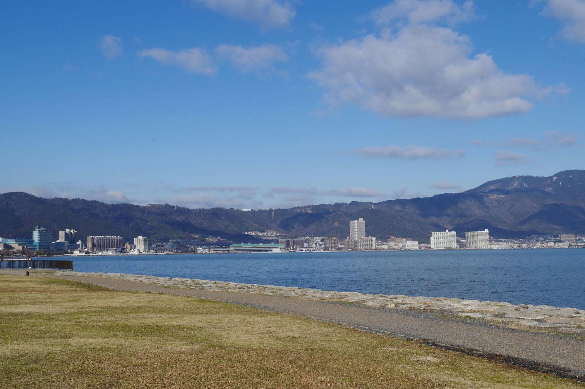 Ayaha Lakeside Hotel Otsu Exterior photo